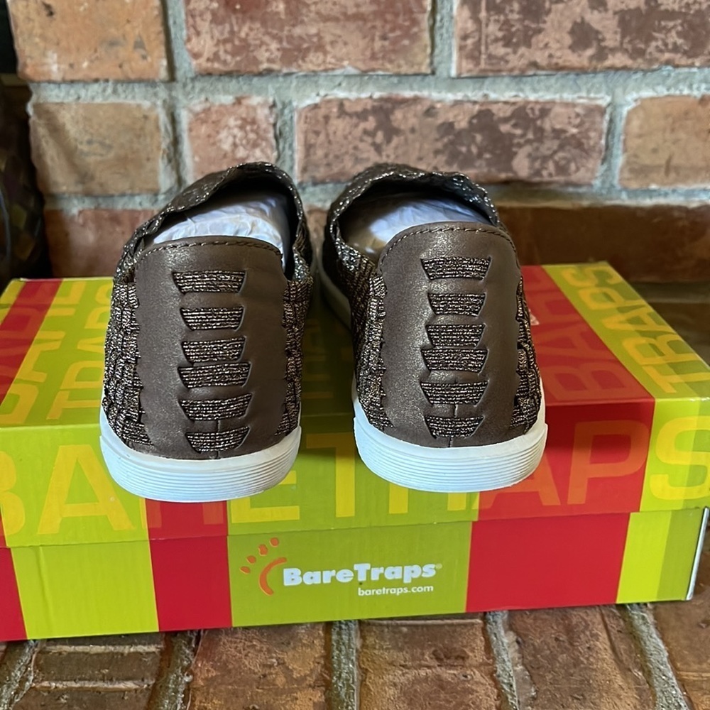 NIB BareTraps Tricia Bronze Slip On Shoes - Picture 4 of 7